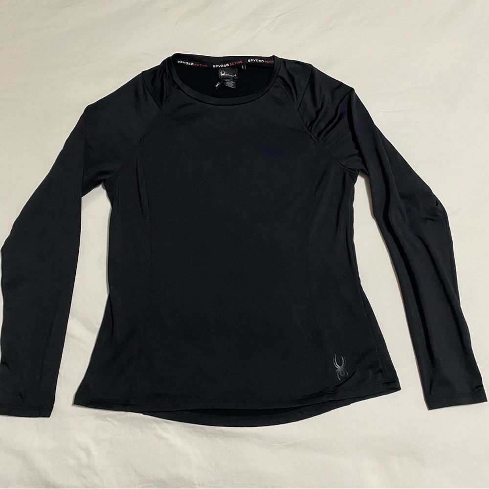 Spyder Active Sport Woman’s Black Long Sleeve Performance Top Thumb Holes Sz L